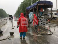 公路壓漿現(xiàn)場(chǎng)