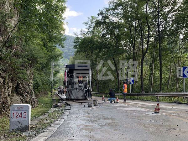 國(guó)道壓漿施工