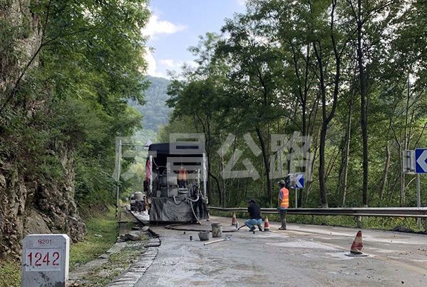 路面注漿技術：強化路基，延長路面使用壽命！